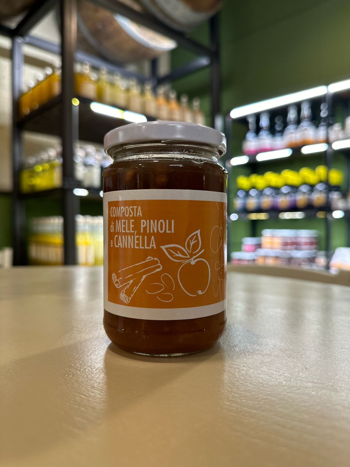 Composta di Mele, Pinoli e Cannella